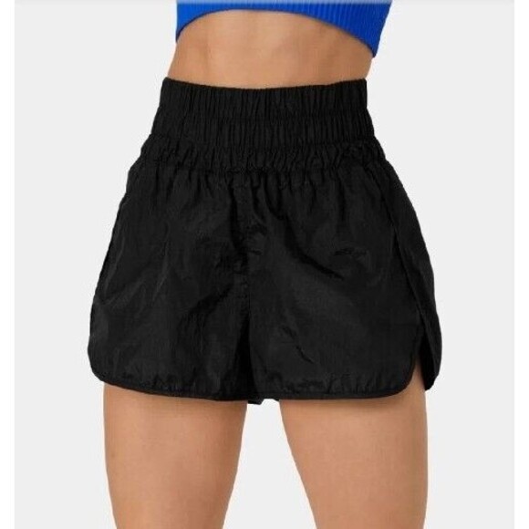 HALARA Super High Waisted  Split Hem 2 In 1 Casual Shorts 2.5"  Size Small - Picture 3 of 12